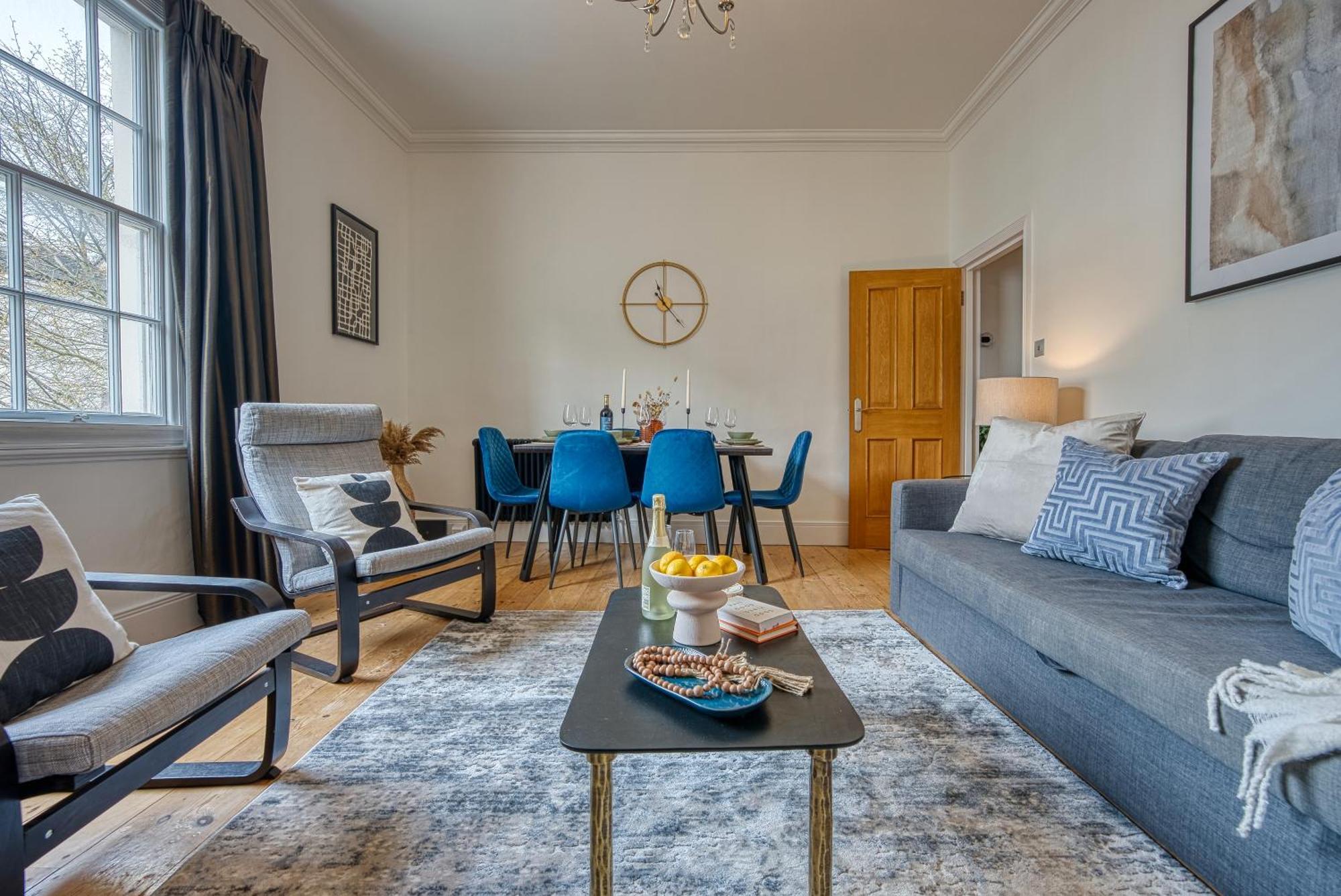 2 Bed Stunning Chic Modern Spacious Apt, Ocean Village, Southampton - Plenty Of Parking - By Blue Puffin Stays Εξωτερικό φωτογραφία